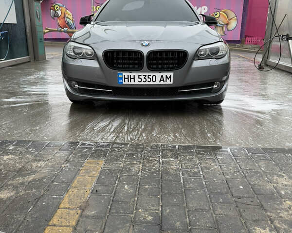 Сірий БМВ 5 Серія, об'ємом двигуна 3 л та пробігом 266 тис. км за 11900 $, фото 1 на Automoto.ua