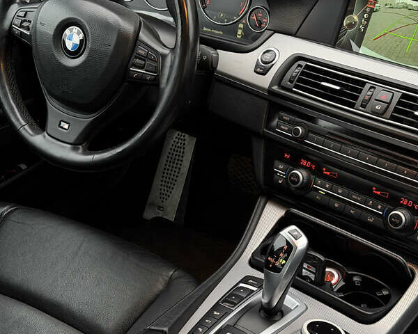 Серый БМВ 5 Серия, объемом двигателя 2.98 л и пробегом 165 тыс. км за 16000 $, фото 1 на Automoto.ua