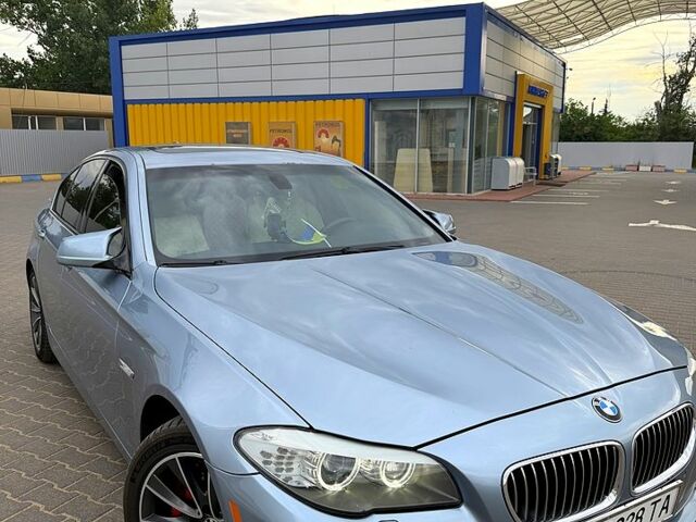 Сірий БМВ 5 Серія, об'ємом двигуна 3 л та пробігом 270 тис. км за 13000 $, фото 1 на Automoto.ua