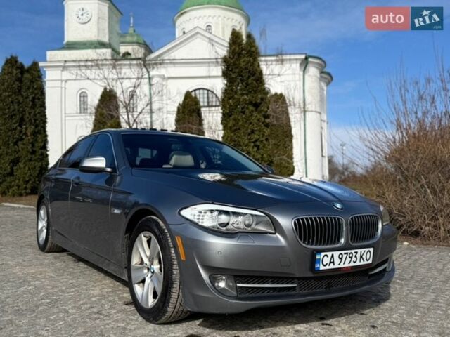 Серый БМВ 5 Серия, объемом двигателя 2 л и пробегом 194 тыс. км за 16500 $, фото 1 на Automoto.ua