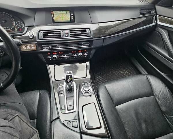 Сірий БМВ 5 Серія, об'ємом двигуна 1.99 л та пробігом 181 тис. км за 11700 $, фото 1 на Automoto.ua