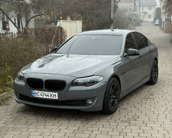 Серый БМВ 5 Серия, объемом двигателя 2 л и пробегом 280 тыс. км за 11900 $, фото 1 на Automoto.ua