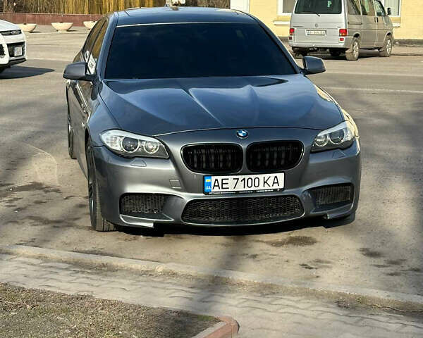 Серый БМВ 5 Серия, объемом двигателя 2 л и пробегом 209 тыс. км за 14500 $, фото 1 на Automoto.ua