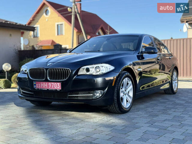 Серый БМВ 5 Серия, объемом двигателя 3 л и пробегом 203 тыс. км за 15900 $, фото 1 на Automoto.ua