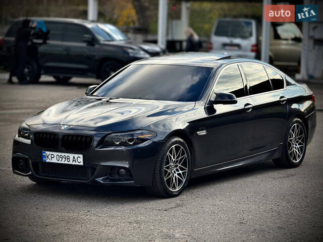 Серый БМВ 5 Серия, объемом двигателя 3 л и пробегом 209 тыс. км за 22000 $, фото 1 на Automoto.ua