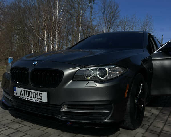 Серый БМВ 5 Серия, объемом двигателя 2 л и пробегом 217 тыс. км за 15500 $, фото 1 на Automoto.ua