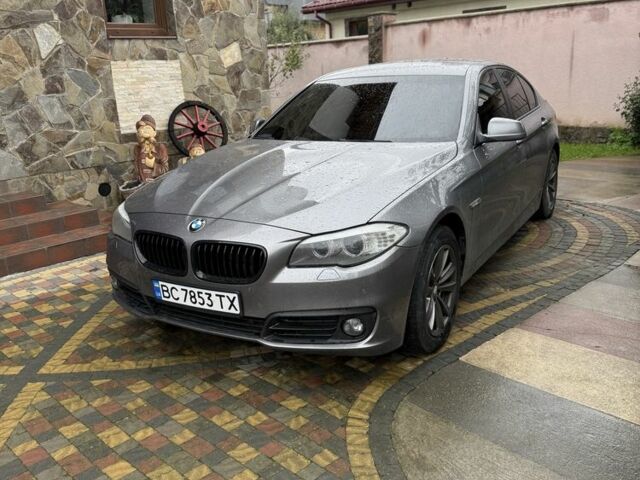 Сірий БМВ 5 Серія, об'ємом двигуна 2 л та пробігом 267 тис. км за 12800 $, фото 1 на Automoto.ua