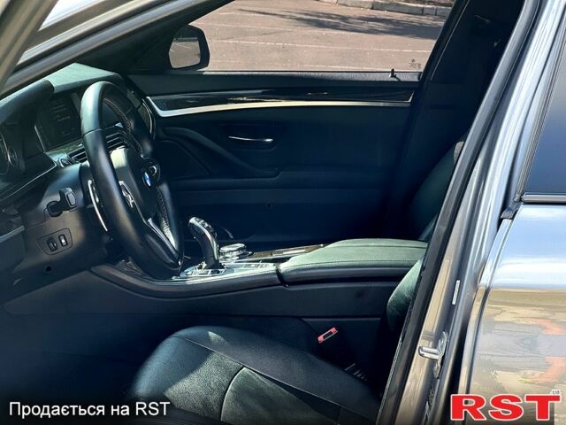 Серый БМВ 5 Серия, объемом двигателя 2 л и пробегом 219 тыс. км за 15000 $, фото 1 на Automoto.ua