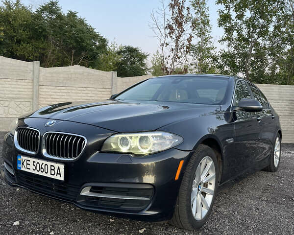 Серый БМВ 5 Серия, объемом двигателя 2.99 л и пробегом 172 тыс. км за 23000 $, фото 1 на Automoto.ua