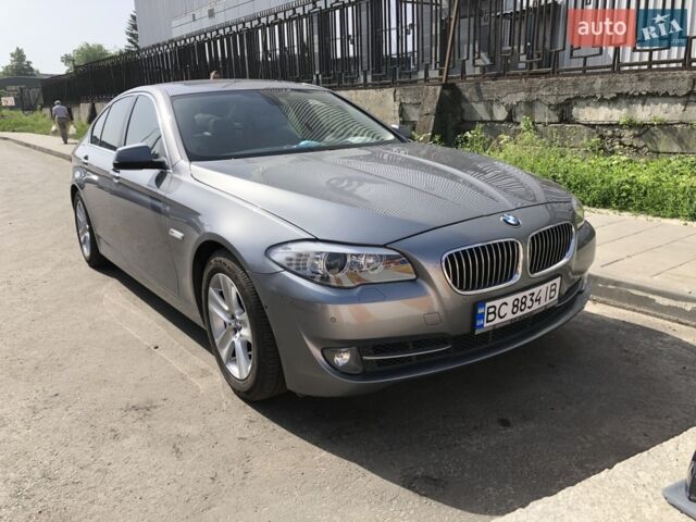 Серый БМВ 5 Серия, объемом двигателя 2 л и пробегом 77 тыс. км за 18000 $, фото 1 на Automoto.ua