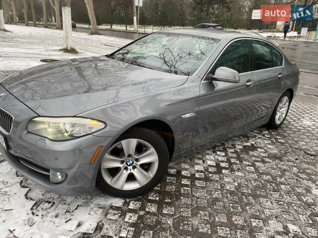 Серый БМВ 5 Серия, объемом двигателя 2 л и пробегом 200 тыс. км за 12500 $, фото 1 на Automoto.ua