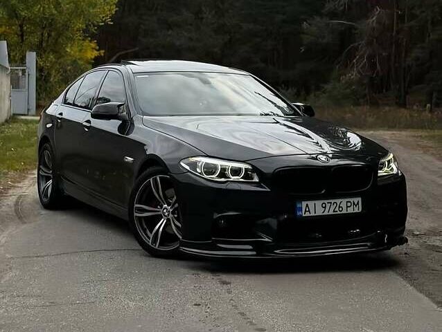 Серый БМВ 5 Серия, объемом двигателя 2 л и пробегом 150 тыс. км за 15000 $, фото 1 на Automoto.ua