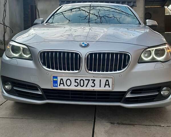 Серый БМВ 5 Серия, объемом двигателя 2 л и пробегом 262 тыс. км за 14300 $, фото 1 на Automoto.ua