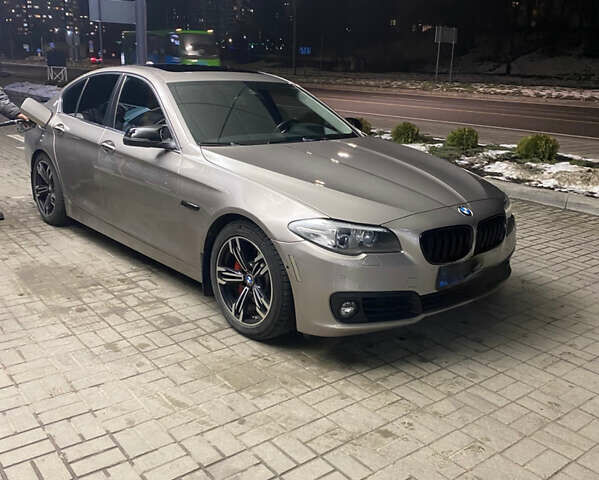 Сірий БМВ 5 Серія, об'ємом двигуна 3 л та пробігом 92 тис. км за 21900 $, фото 1 на Automoto.ua