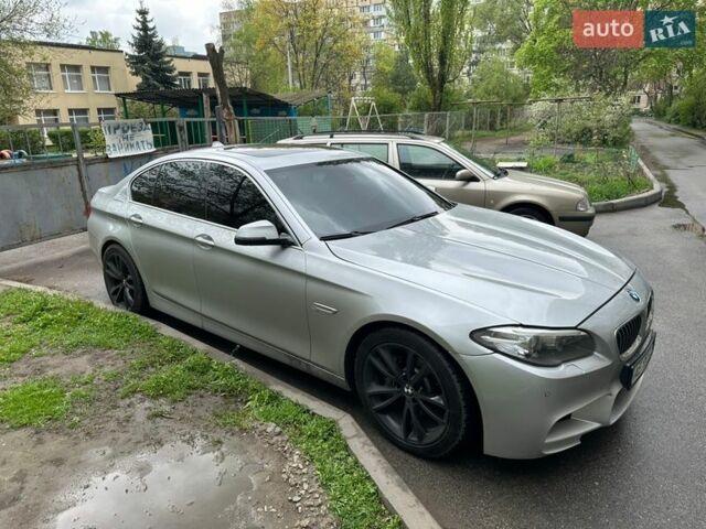 Серый БМВ 5 Серия, объемом двигателя 2.98 л и пробегом 162 тыс. км за 12900 $, фото 1 на Automoto.ua