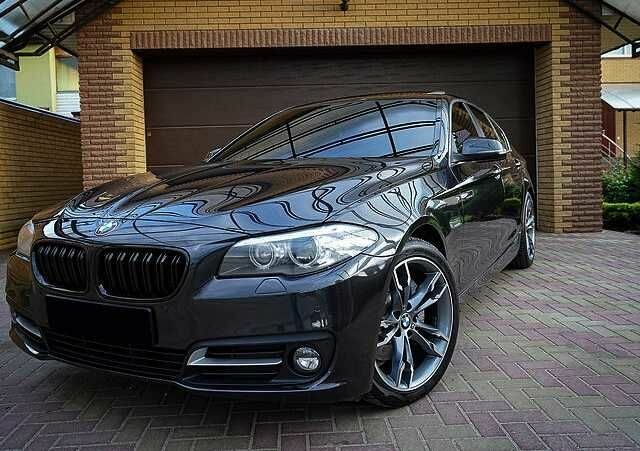 Серый БМВ 5 Серия, объемом двигателя 3 л и пробегом 75 тыс. км за 15000 $, фото 1 на Automoto.ua