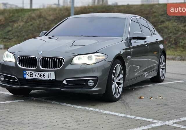 Сірий БМВ 5 Серія, об'ємом двигуна 3 л та пробігом 122 тис. км за 18100 $, фото 1 на Automoto.ua