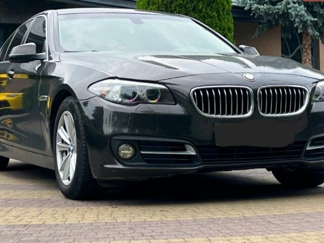 Серый БМВ 5 Серия, объемом двигателя 2 л и пробегом 165 тыс. км за 15100 $, фото 1 на Automoto.ua