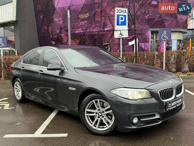 Серый БМВ 5 Серия, объемом двигателя 2 л и пробегом 258 тыс. км за 17990 $, фото 1 на Automoto.ua