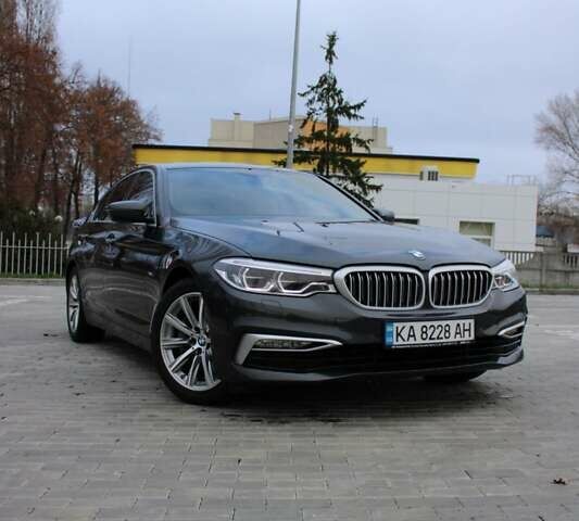 Серый БМВ 5 Серия, объемом двигателя 2.99 л и пробегом 138 тыс. км за 34500 $, фото 1 на Automoto.ua