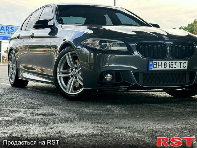 БМВ 5 Серия 2016 в Одессе на Automoto.ua Серый БМВ 5 Серия, объемом двигателя 3 л и пробегом 180 тыс. км за 18000 $, фото 1 на Automoto.ua