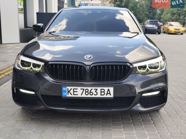 Сірий БМВ 5 Серія, об'ємом двигуна 3 л та пробігом 236 тис. км за 27999 $, фото 1 на Automoto.ua