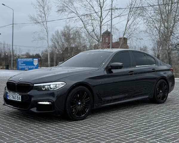 Серый БМВ 5 Серия, объемом двигателя 2.99 л и пробегом 231 тыс. км за 29999 $, фото 1 на Automoto.ua