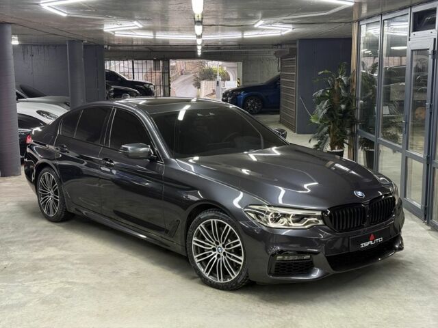 Серый БМВ 5 Серия, объемом двигателя 0 л и пробегом 57 тыс. км за 29900 $, фото 1 на Automoto.ua