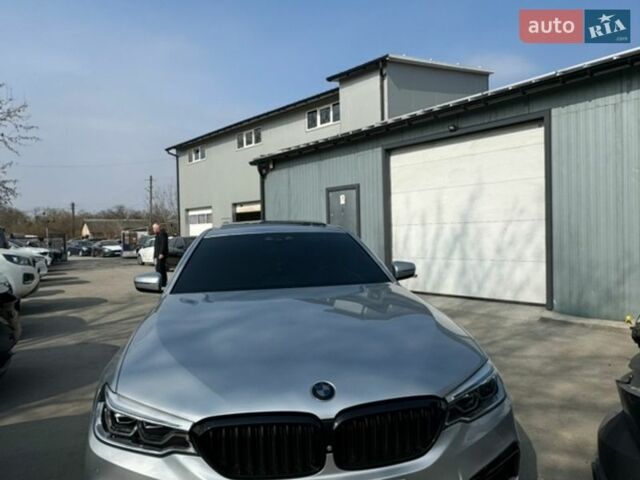 Серый БМВ 5 Серия, объемом двигателя 2 л и пробегом 148 тыс. км за 25500 $, фото 1 на Automoto.ua