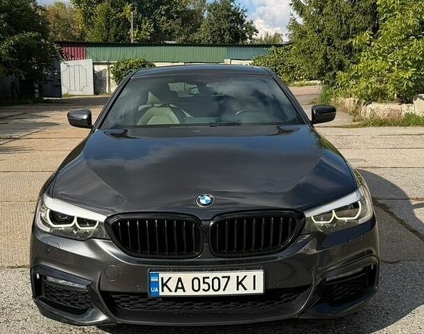 Серый БМВ 5 Серия, объемом двигателя 2 л и пробегом 110 тыс. км за 23500 $, фото 1 на Automoto.ua