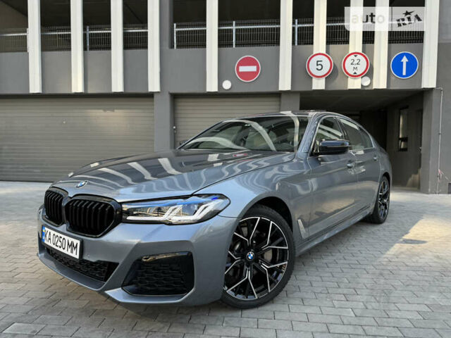 Серый БМВ 5 Серия, объемом двигателя 2 л и пробегом 79 тыс. км за 31000 $, фото 1 на Automoto.ua