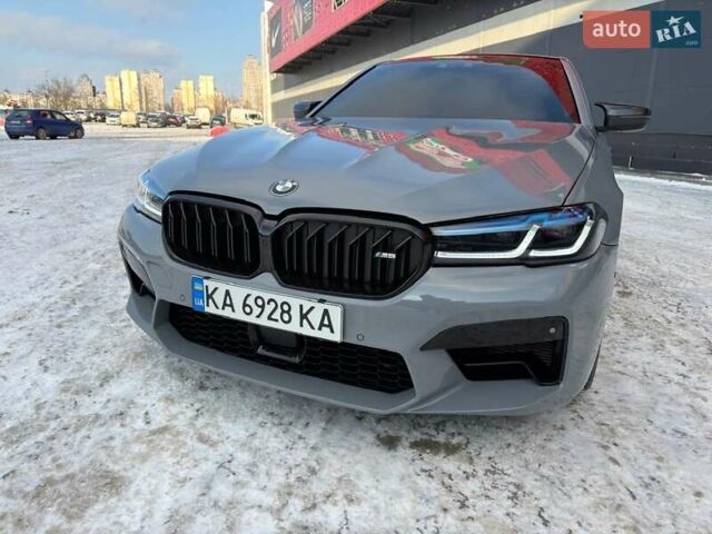 Серый БМВ 5 Серия, объемом двигателя 2 л и пробегом 146 тыс. км за 27900 $, фото 1 на Automoto.ua