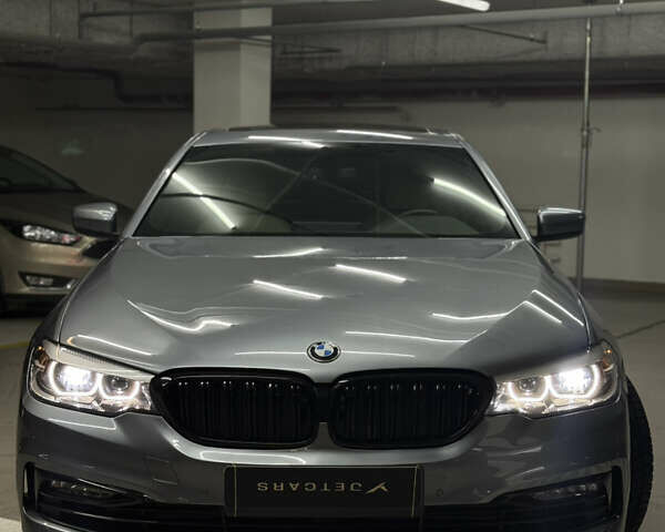 Сірий БМВ 5 Серія, об'ємом двигуна 2 л та пробігом 69 тис. км за 28500 $, фото 1 на Automoto.ua
