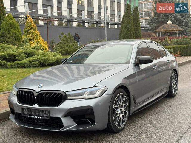 Серый БМВ 5 Серия, объемом двигателя 3 л и пробегом 120 тыс. км за 34900 $, фото 1 на Automoto.ua
