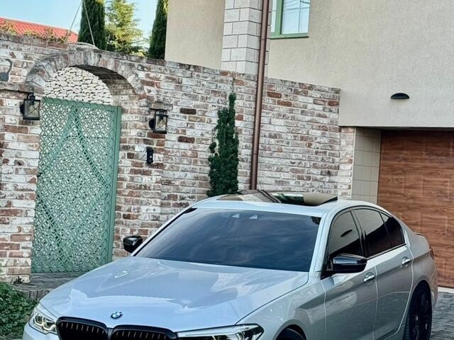 Сірий БМВ 5 Серія, об'ємом двигуна 2.99 л та пробігом 247 тис. км за 28200 $, фото 1 на Automoto.ua