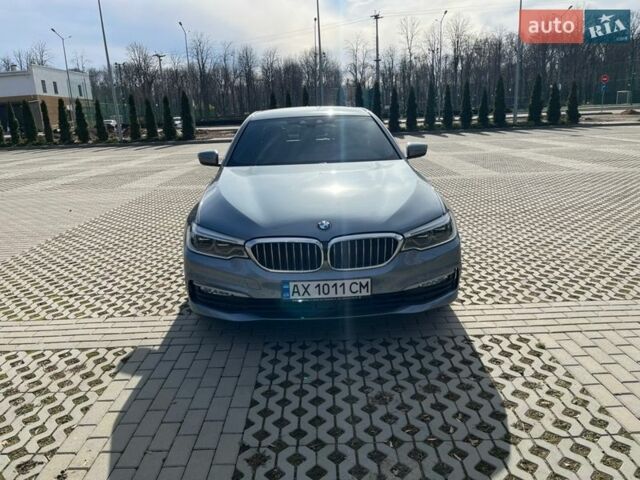 Серый БМВ 5 Серия, объемом двигателя 3 л и пробегом 125 тыс. км за 38000 $, фото 1 на Automoto.ua