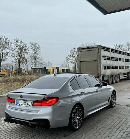 Серый БМВ 5 Серия, объемом двигателя 2 л и пробегом 141 тыс. км за 26500 $, фото 1 на Automoto.ua