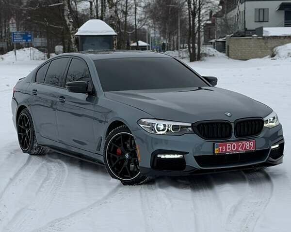 Серый БМВ 5 Серия, объемом двигателя 2 л и пробегом 256 тыс. км за 23500 $, фото 1 на Automoto.ua