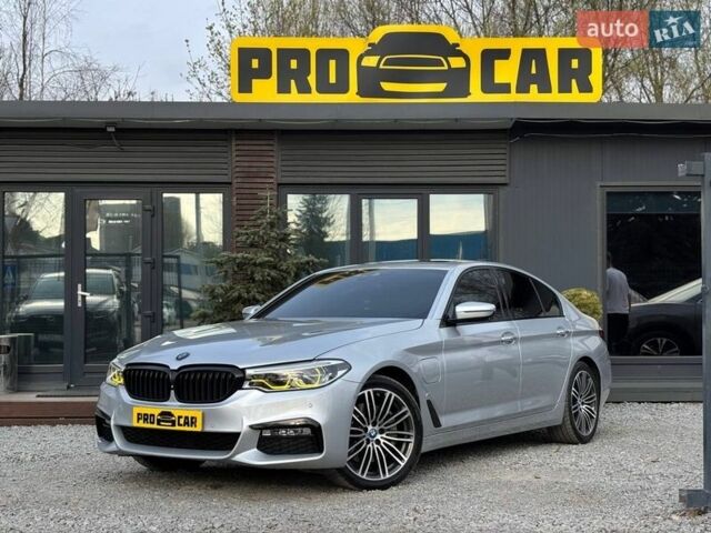 Серый БМВ 5 Серия, объемом двигателя 2 л и пробегом 149 тыс. км за 26900 $, фото 1 на Automoto.ua