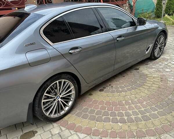 Сірий БМВ 5 Серія, об'ємом двигуна 2 л та пробігом 188 тис. км за 21300 $, фото 1 на Automoto.ua