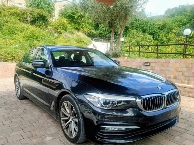 Серый БМВ 5 Серия, объемом двигателя 2 л и пробегом 45 тыс. км за 15000 $, фото 1 на Automoto.ua