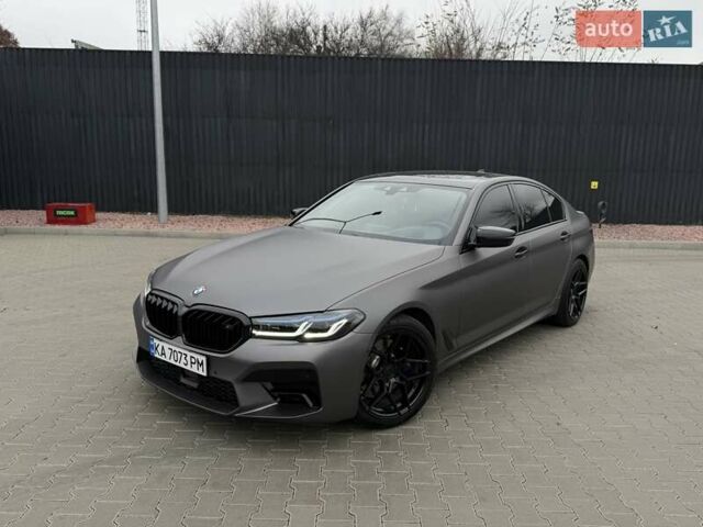 Серый БМВ 5 Серия, объемом двигателя 3 л и пробегом 116 тыс. км за 32500 $, фото 1 на Automoto.ua