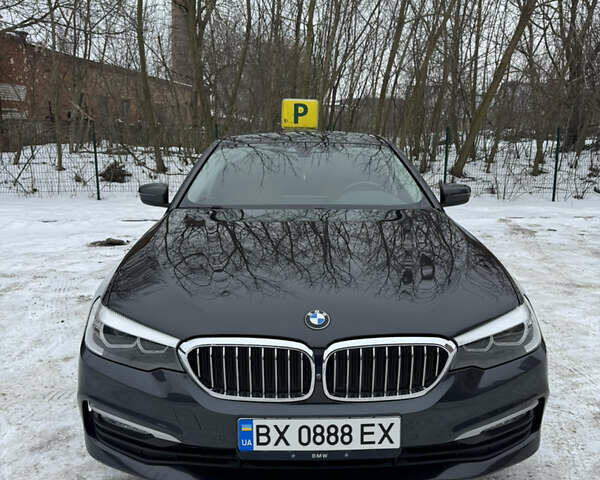 Серый БМВ 5 Серия, объемом двигателя 2 л и пробегом 125 тыс. км за 30000 $, фото 1 на Automoto.ua