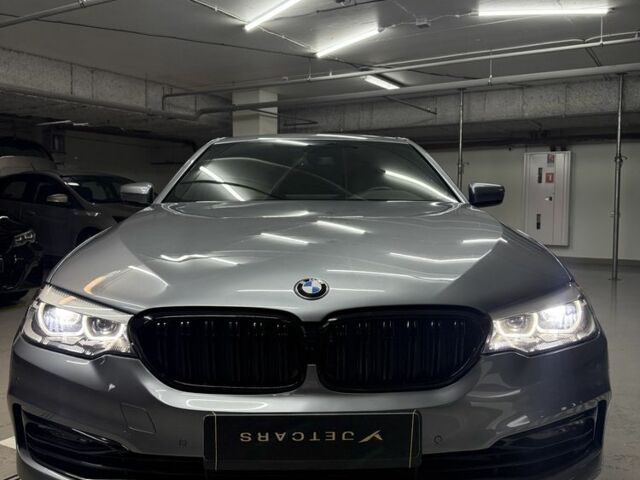 Серый БМВ 5 Серия, объемом двигателя 2 л и пробегом 69 тыс. км за 28500 $, фото 1 на Automoto.ua