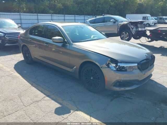 Серый БМВ 5 Серия, объемом двигателя 2 л и пробегом 74 тыс. км за 7000 $, фото 1 на Automoto.ua