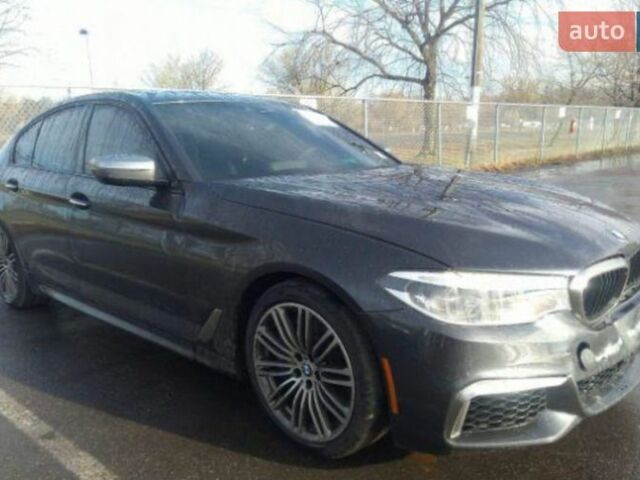 Серый БМВ 5 Серия, объемом двигателя 4.4 л и пробегом 92 тыс. км за 11000 $, фото 1 на Automoto.ua