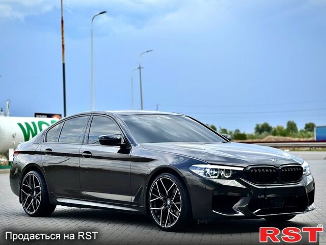 Серый БМВ 5 Серия, объемом двигателя 2 л и пробегом 129 тыс. км за 35000 $, фото 1 на Automoto.ua