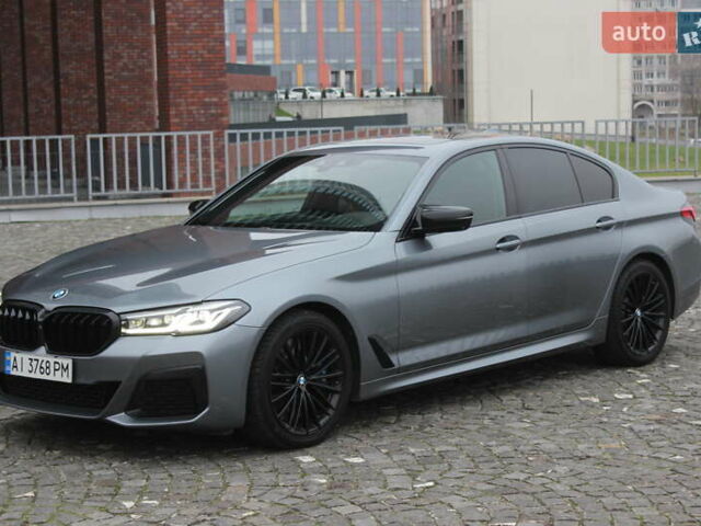 Серый БМВ 5 Серия, объемом двигателя 3 л и пробегом 95 тыс. км за 37999 $, фото 1 на Automoto.ua