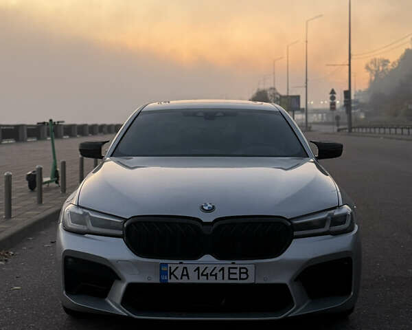 Сірий БМВ 5 Серія, об'ємом двигуна 3 л та пробігом 137 тис. км за 35000 $, фото 1 на Automoto.ua