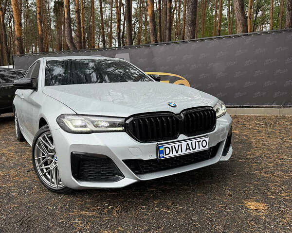 Серый БМВ 5 Серия, объемом двигателя 2 л и пробегом 113 тыс. км за 29800 $, фото 1 на Automoto.ua